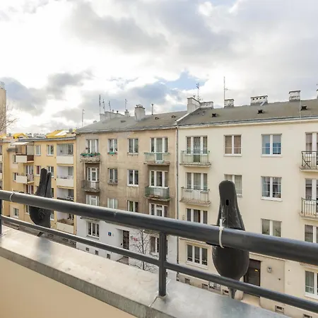One-bedroom Capital By Renters Апартаменты Варшава