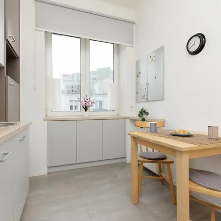 One-bedroom Capital By Renters
